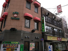 上野の韓国人街の焼肉店「トトリ」