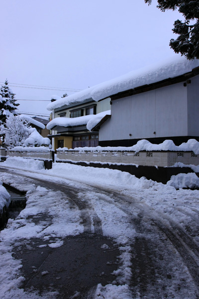 秋田県湯沢市の雪景色