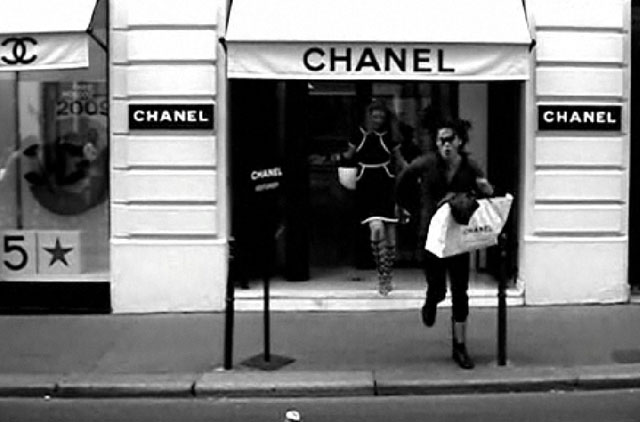 Chanel-VOL-DE-JOUR-2009-2010-10.jpg