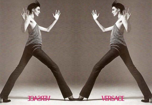 Versace-Spring-1998-Campaign-Courtney-Love-Erin-OConnor-10.jpg