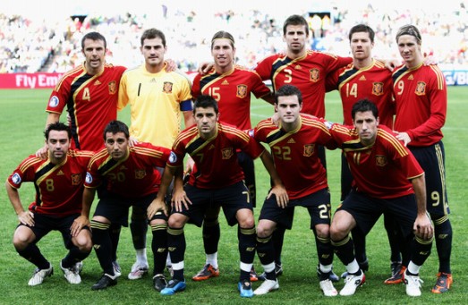 スペイン代表集合写真vsボスニア2010ワールドカップ欧州予選5組