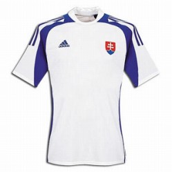 スロバキア代表2010アウェイユニフォーム