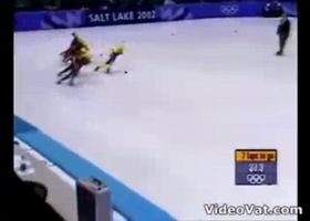 トリノオリンピック　スピードスケート奇跡の転倒、動画