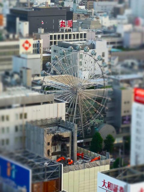 テレビ塔から見た名古屋の観覧車