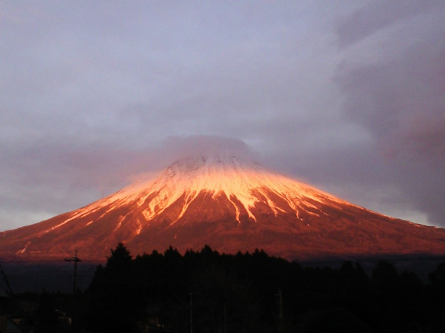 静岡　富士宮　そば　ブログ　本手打ちそば　蕎友館　富士山　夕焼けに染まる赤富士