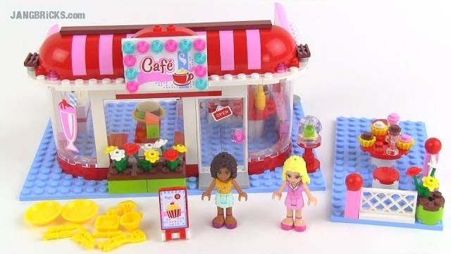 LEGO-Friends-City-Park-Cafe-set-3061-review.jpg